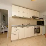 By The Sea Nerezine, Losinj - 7963 Apartament *
