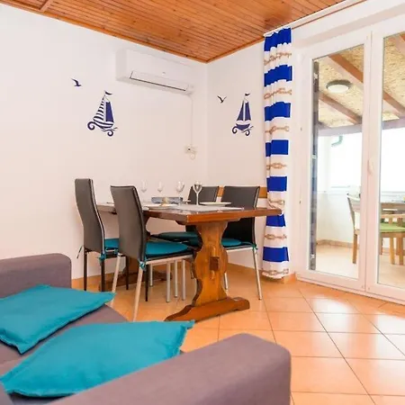 By The Sea Nerezine, Losinj - 7963 Apartament Nerezine
