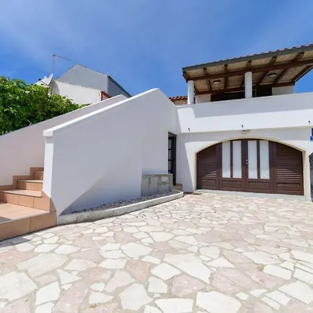 아파트 By The Sea Nerezine, Losinj - 7963 네레자인